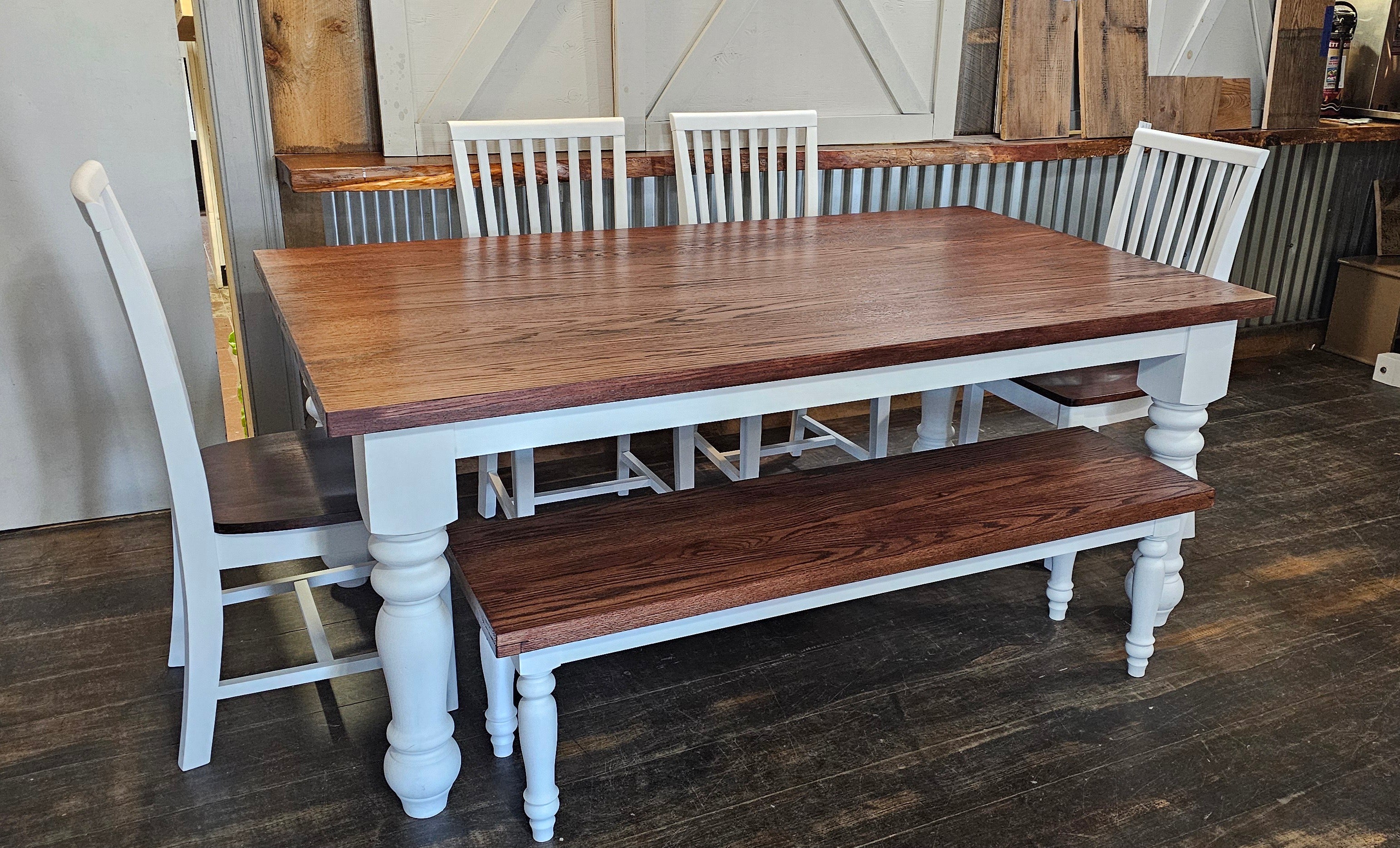 The  Katahdin Farm Table